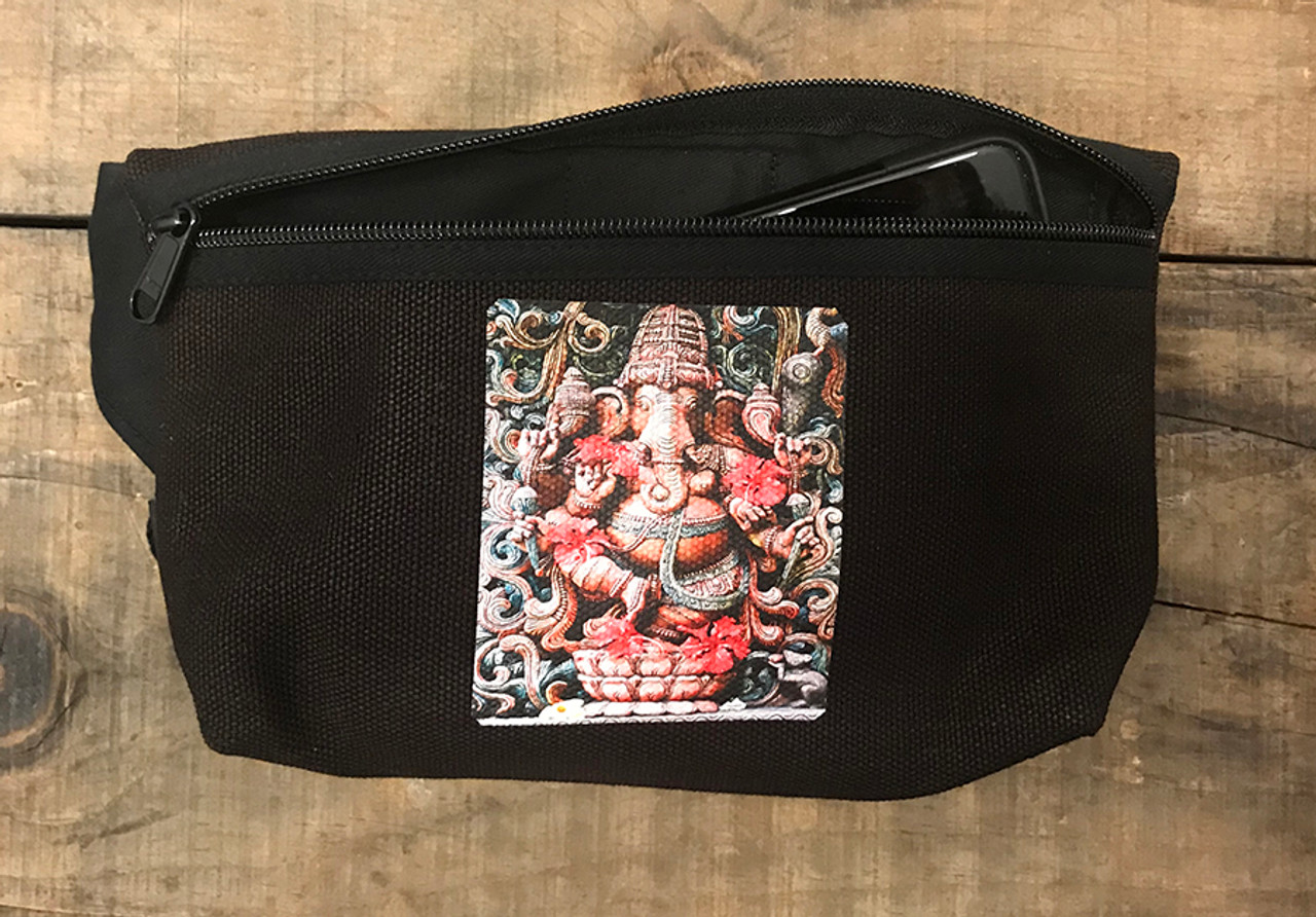 Amazon.com: Ganesha Paper Printed Indian Gifts Bags, Party Favor Bags,  Goodie Bags, Small Paper Bags for Diwali Gifts, Pooja Favors, Housewarming  Gifts, Wedding Return Gifts - 9.84x7.85 Inch (Pack Of4): Home &